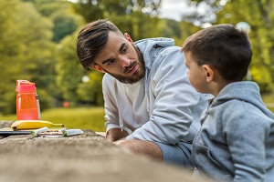 آیا اجازه دادن به فرزندتان خوب است؟