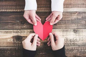 عشق قوی تر از مرگ است