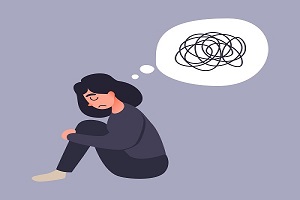 آیا برای اضطراب باید به روانپزشک یا روانشناس مراجعه کنم؟
